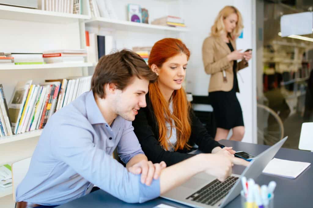 employees handling online booking